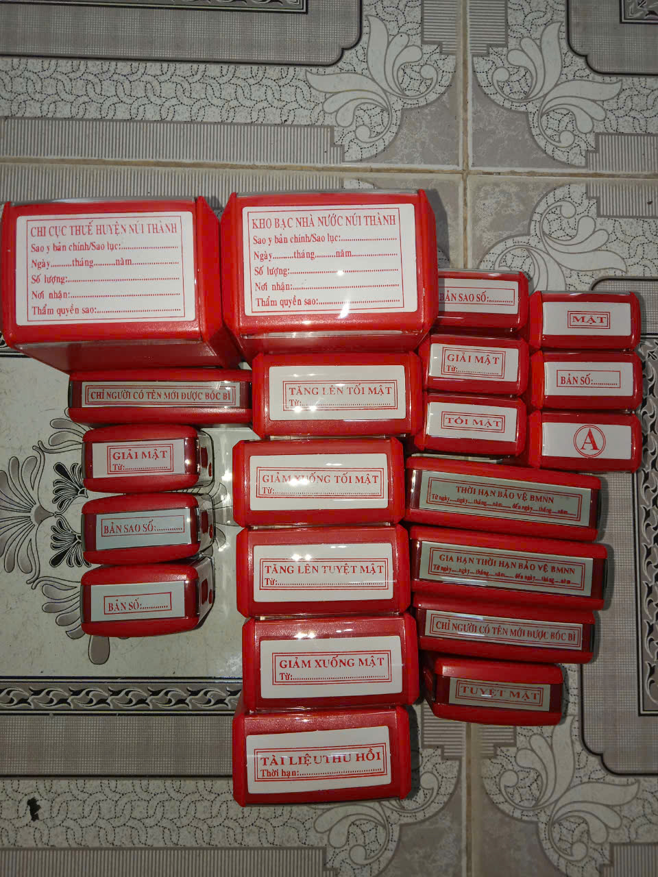 Dấu Mã Số Thuế, Dấu Vuông